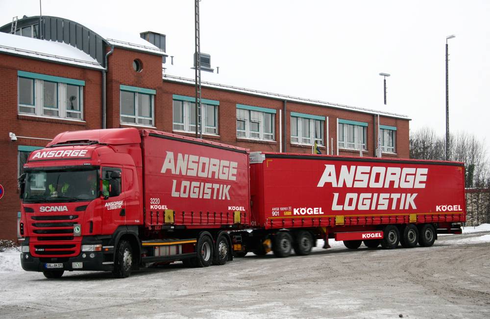  Ein Lang-LKW kann drei normale LKW auf den Autobahnen ersetzen. 
