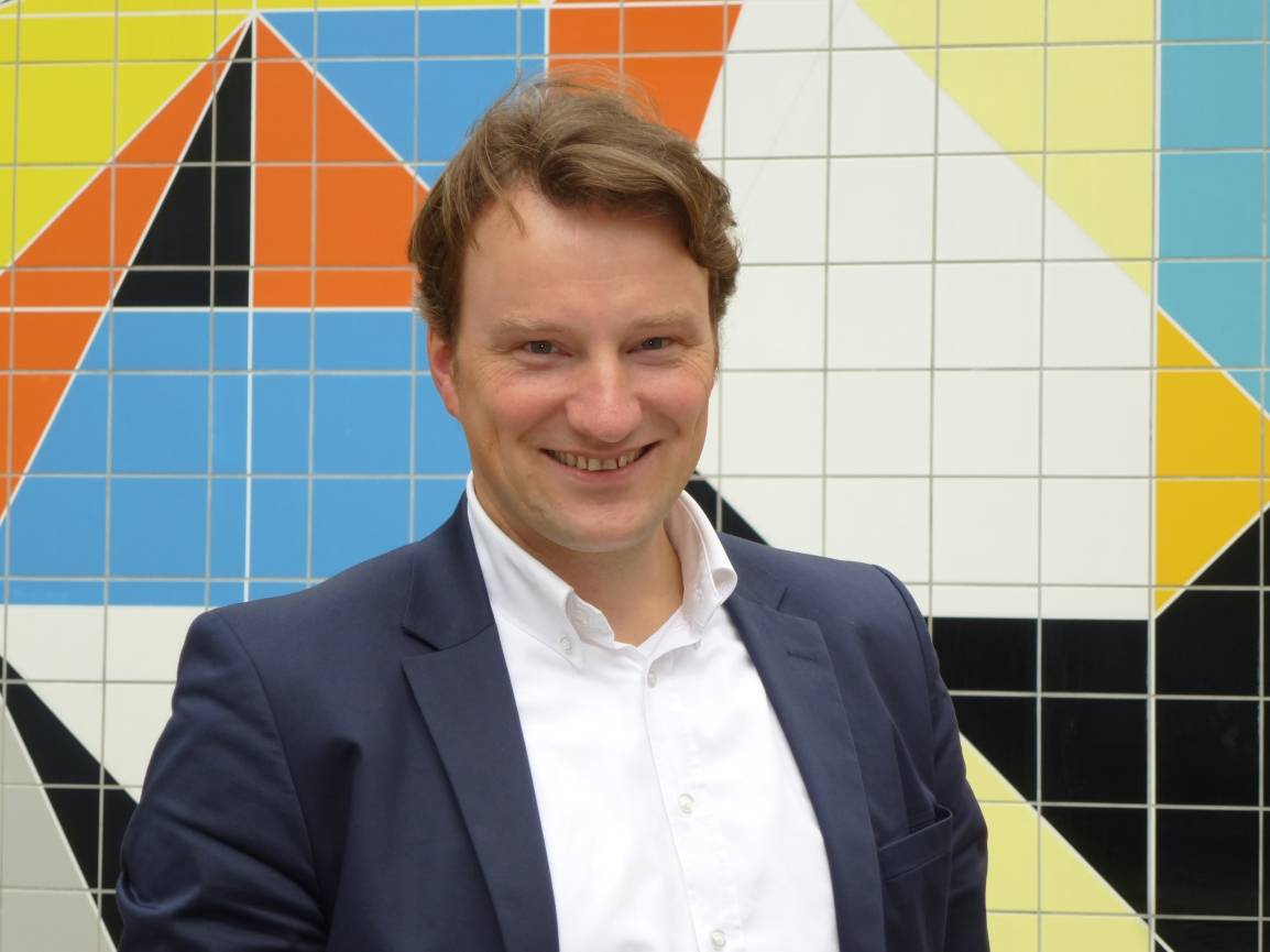  Dr. Hagen Lippe-Weißenfeld ist Kaufmännischer Direktor der Kunstsammlung NRW, zu der K20, K21 und das F3 Schmela Haus gehören. 