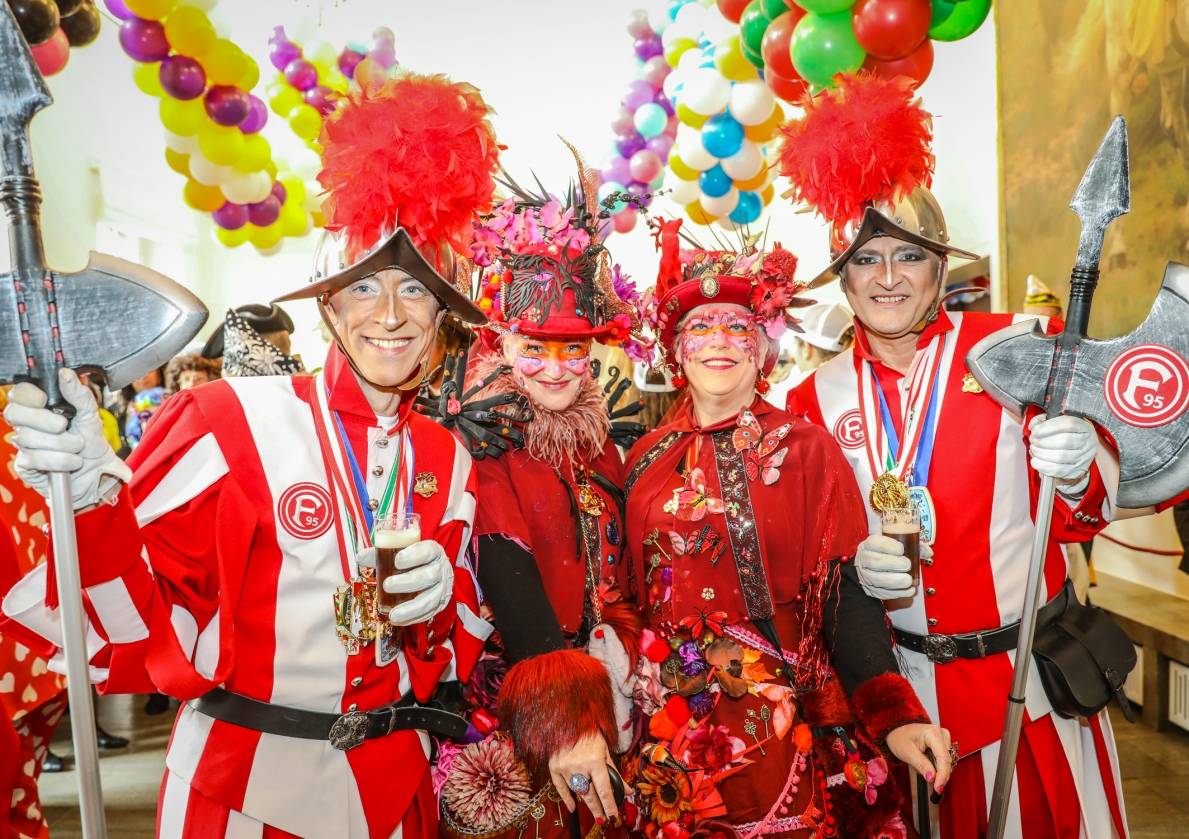 Impressionen von der Altweiberfastnacht 2019 in...