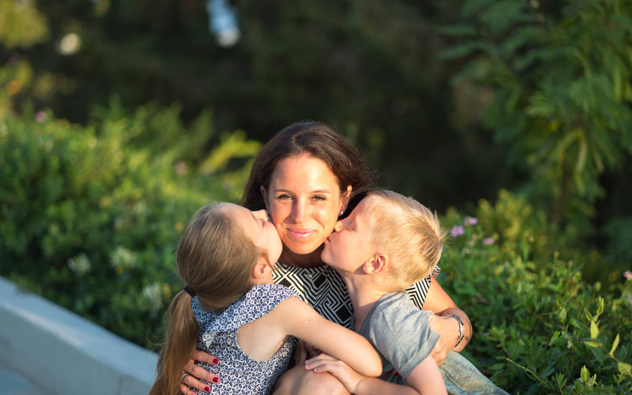  Food-Bloggerin Nicole Freitag mit ihren Kindern Johanna und Benedikt. 
