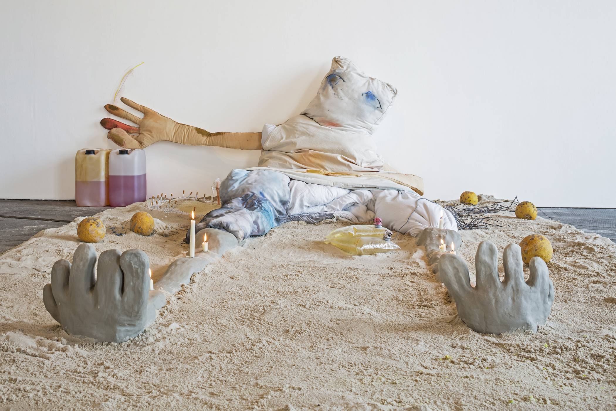  Megan Rooney: MOMMA! MOMMA!, 2017, Tramway, Glasgow 