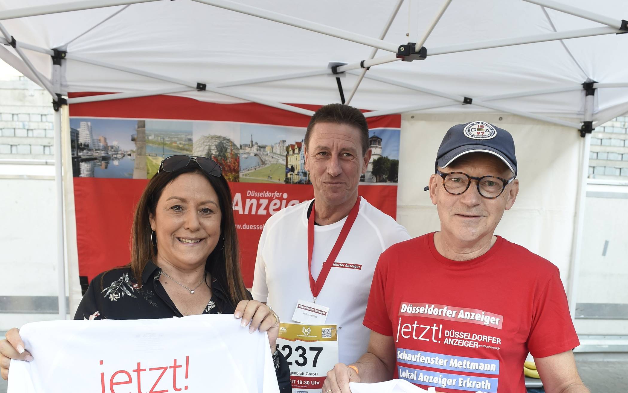 B2Run Düsseldorf 2019: Düsseldorfer Anzeiger lief mit 100 Startern mit