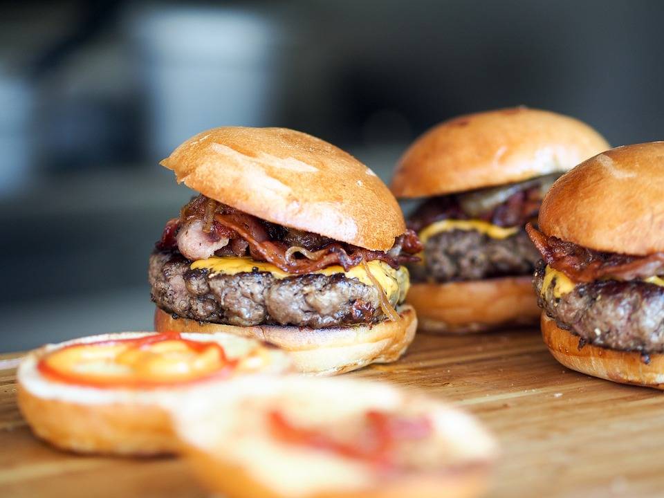  Burger und andere Köstlichkeiten. 