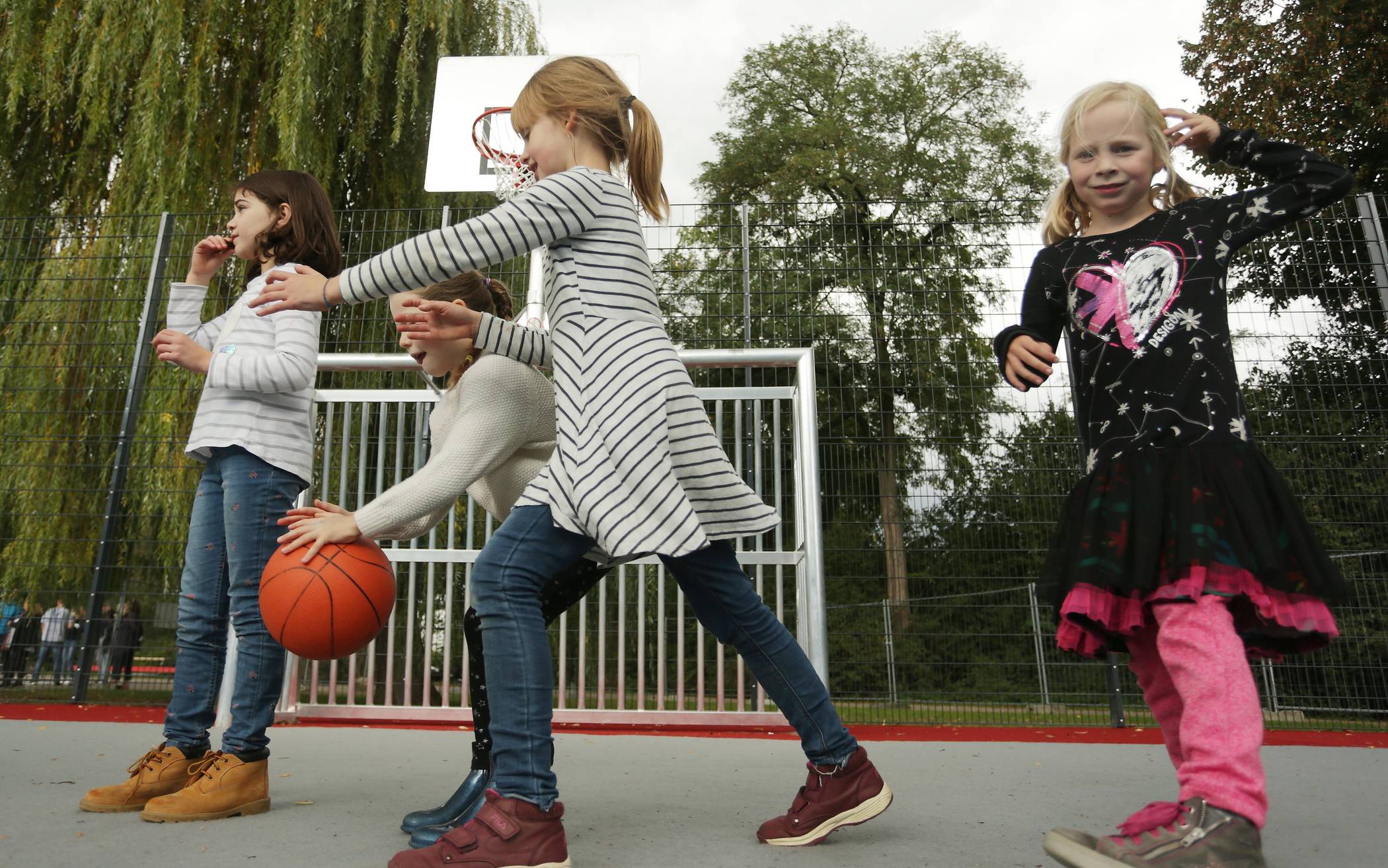  Die multifunktionale Sportfläche im Zoopark ist die vierte im Stadtgebiet. 