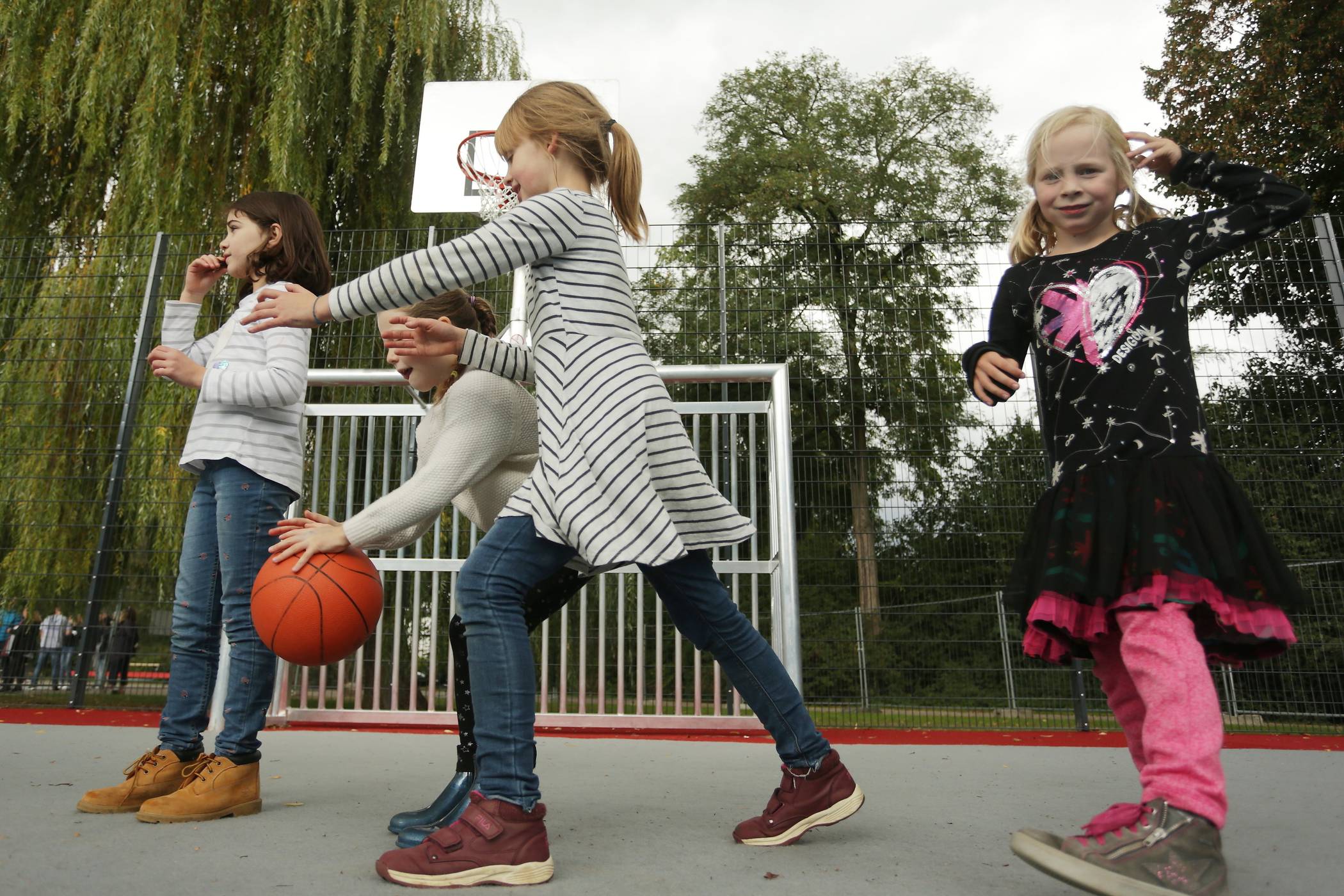  Die multifunktionale Sportfläche im Zoopark ist die vierte im Stadtgebiet. 