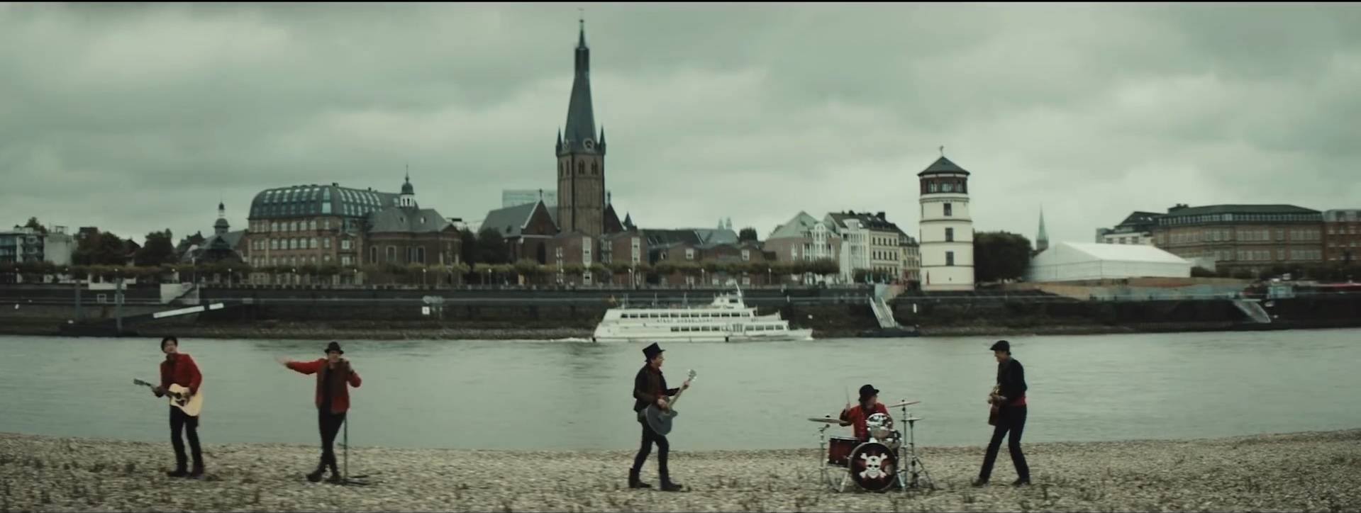 Neues Hosen-Lied als Warteschleifenmusik bei Düsseldorf Tourismus