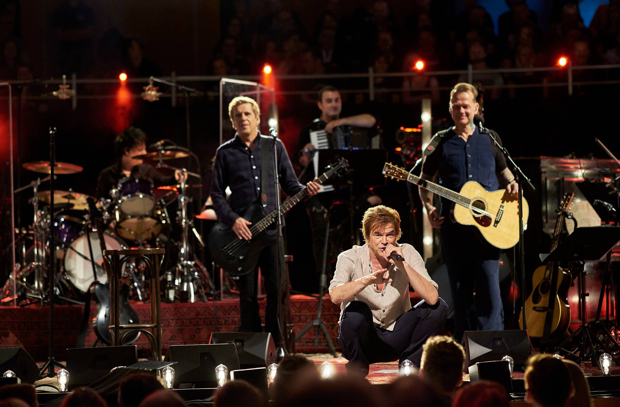  Die Toten Hosen bei ihrem Unplugged-Auftritt im Juli in der Düsseldorfer Tonhalle. 