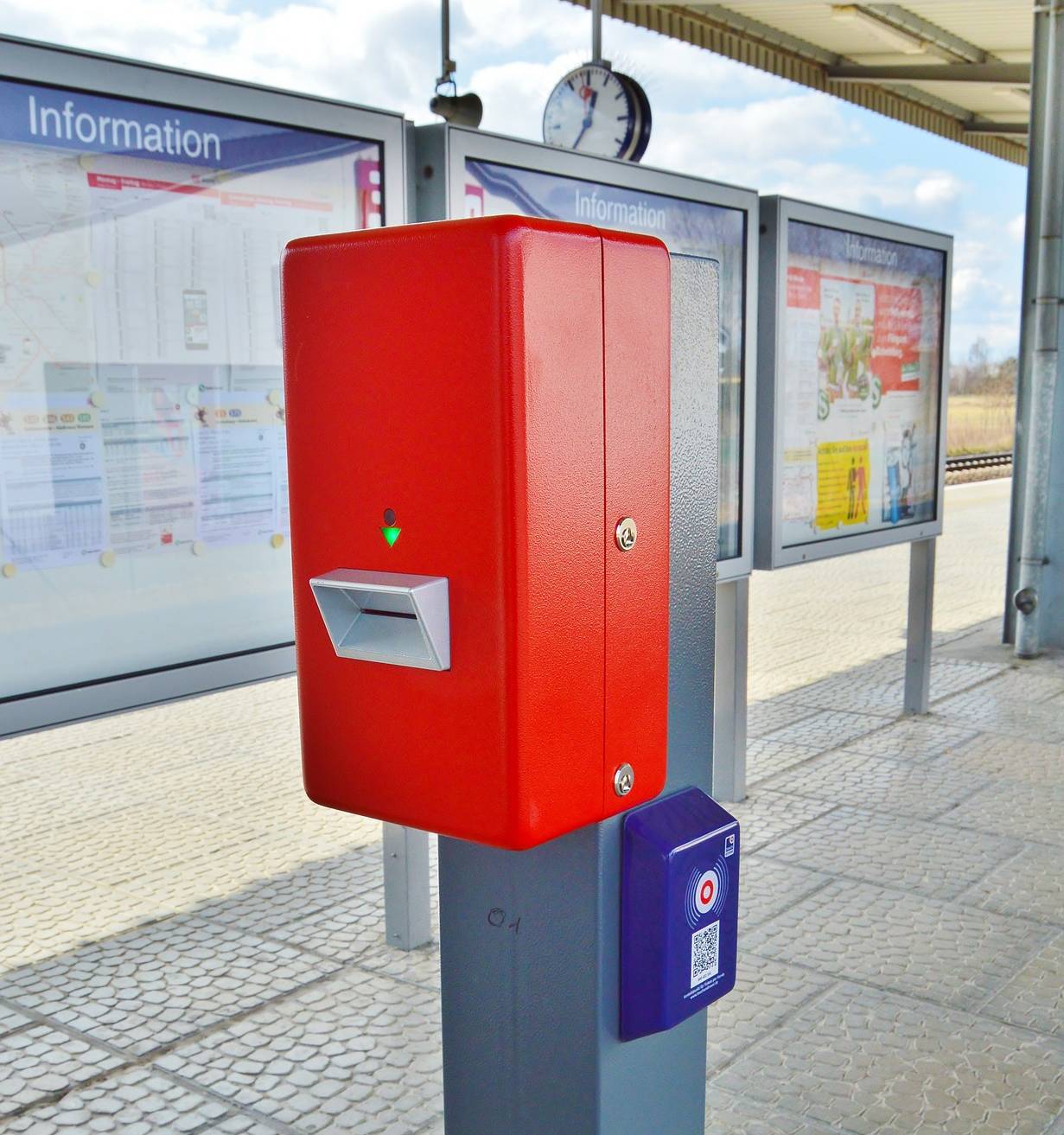  Alte Fahrkarten dürfen noch bis Ende März genutzt werden. 