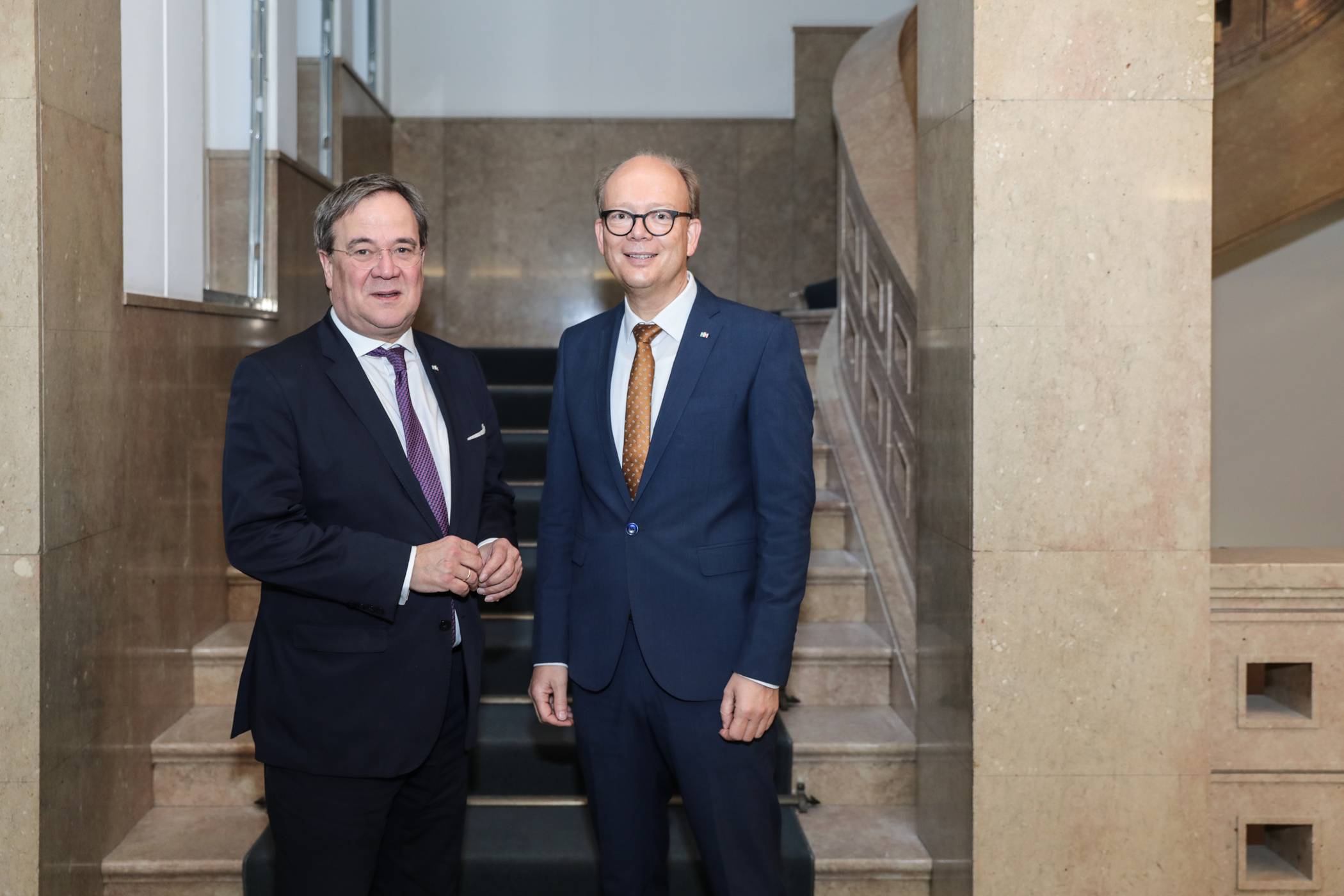 Die Stiftungs-Vorstände NRW-Ministerpräsident Armin Laschet (l.) und NRW-Landtagspräsident  André Kuper. 