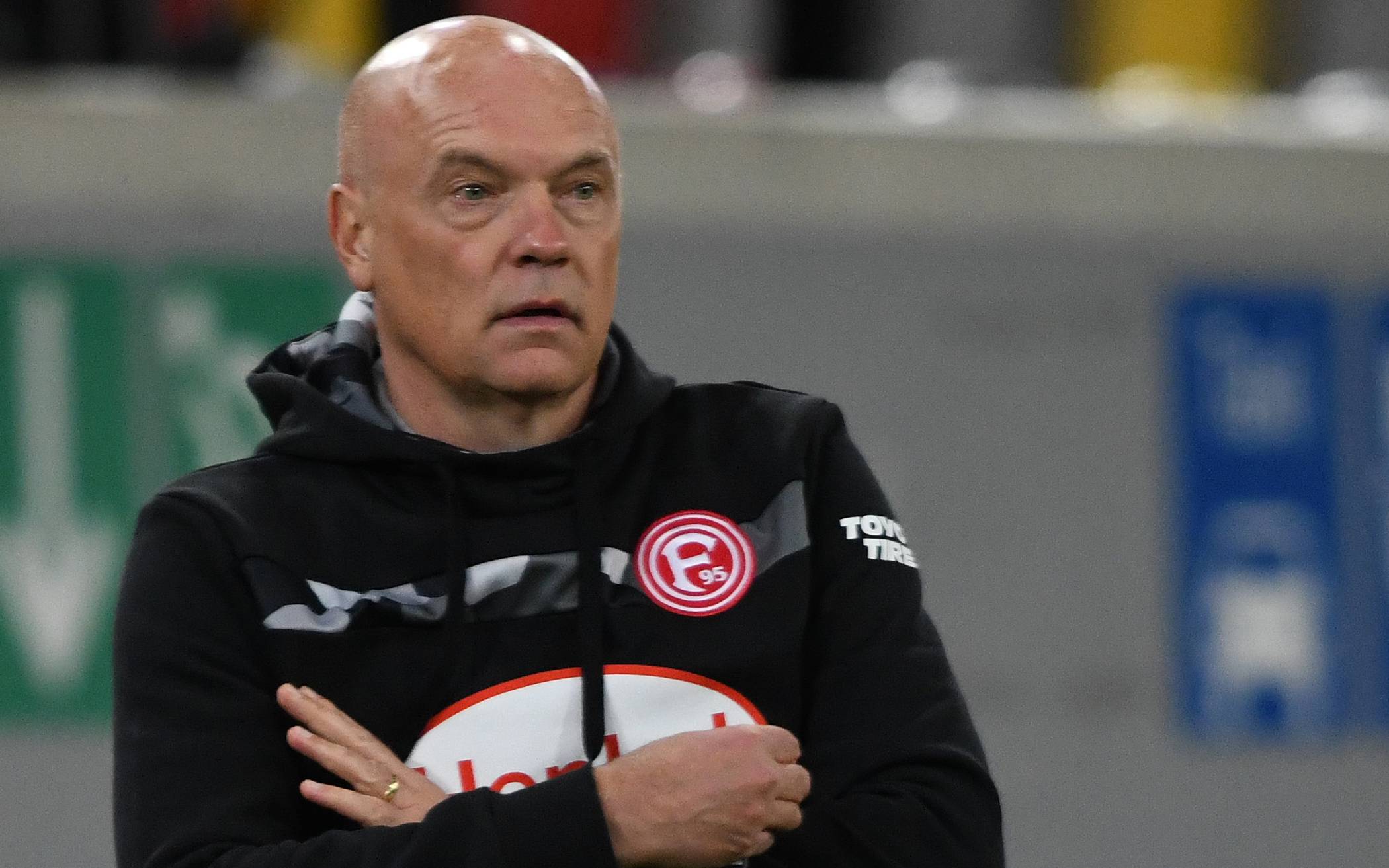 Uwe Rösler bleibt zunächst einmal Trainer